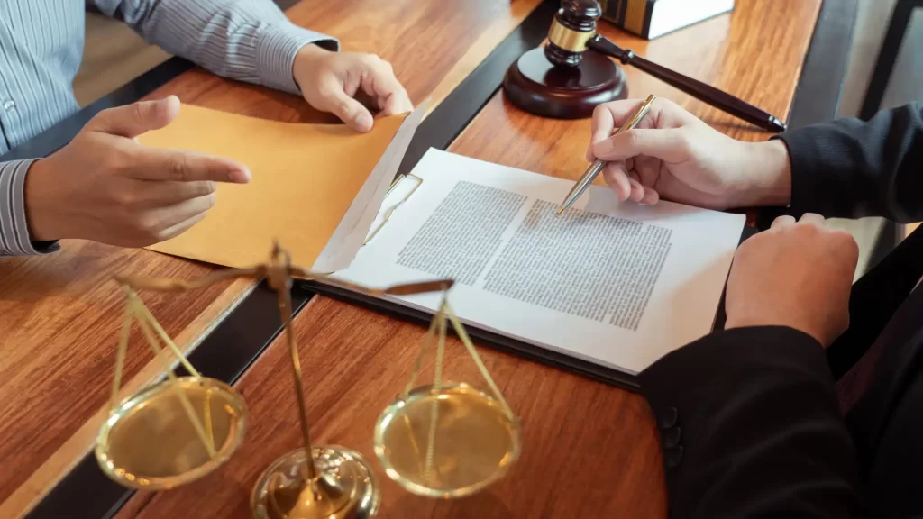 Roof Defect Lawyer In Cedar Rapids